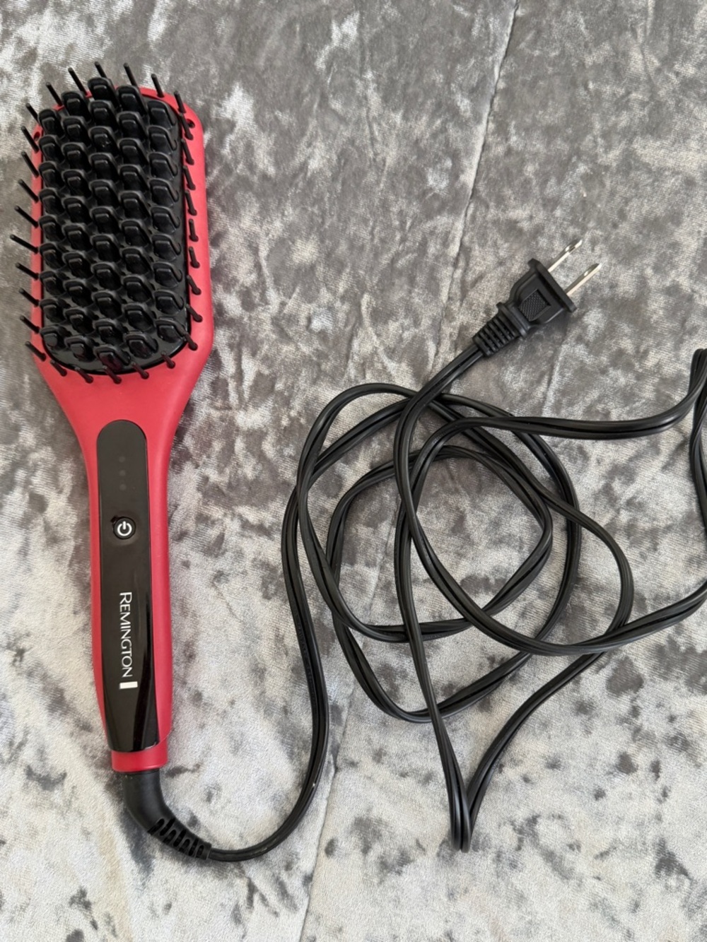 Preloved Remington Red and Black Heated Straightening Brush
